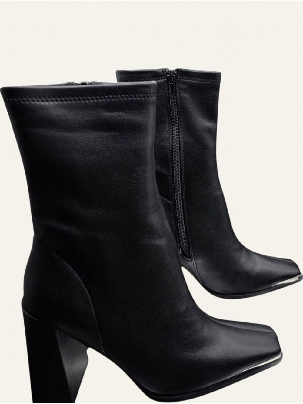 Black Square Toe Block Heel Ankle Boots NWT Chinese Laundry 6 Minimal